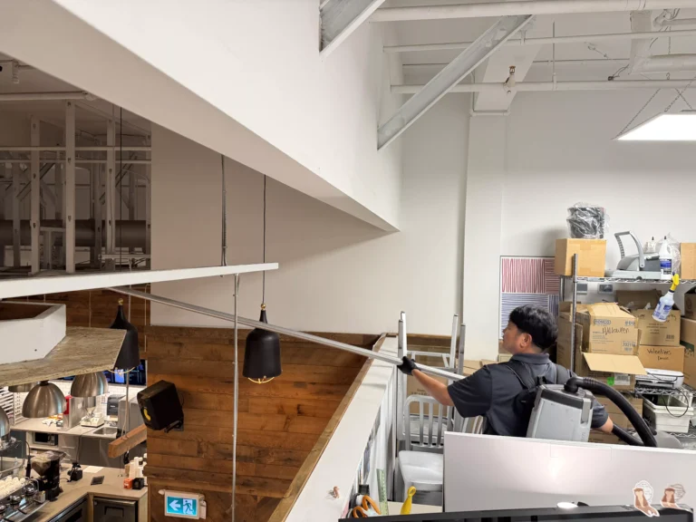 065a396f-d882-4ff0-83f4-0fd1ecf7efa5-min-68f39a120091d